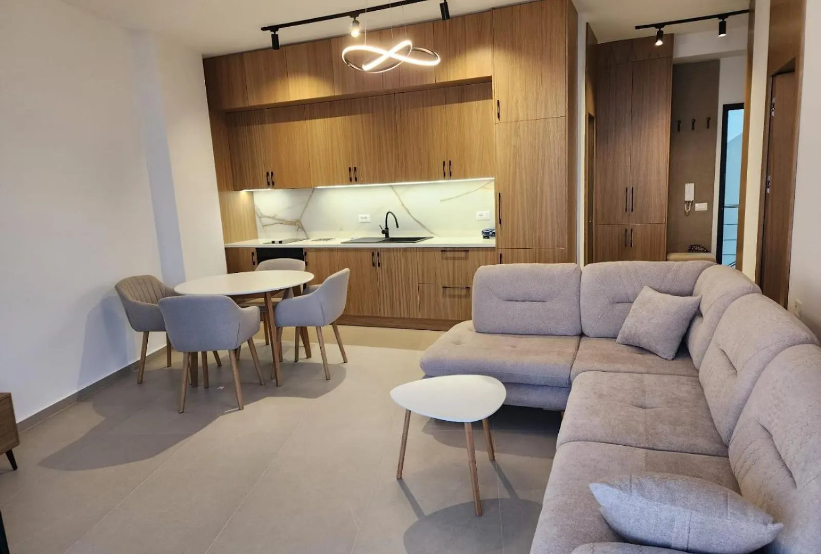 Apartament White Residence 3 Saranda