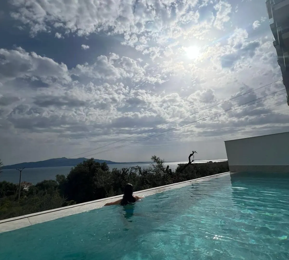 White Residence 3 Saranda Apartament